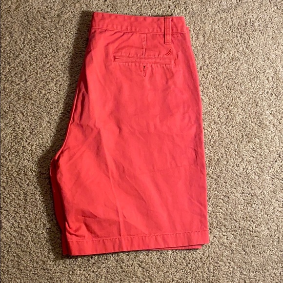 34W - Picture 1 of 2